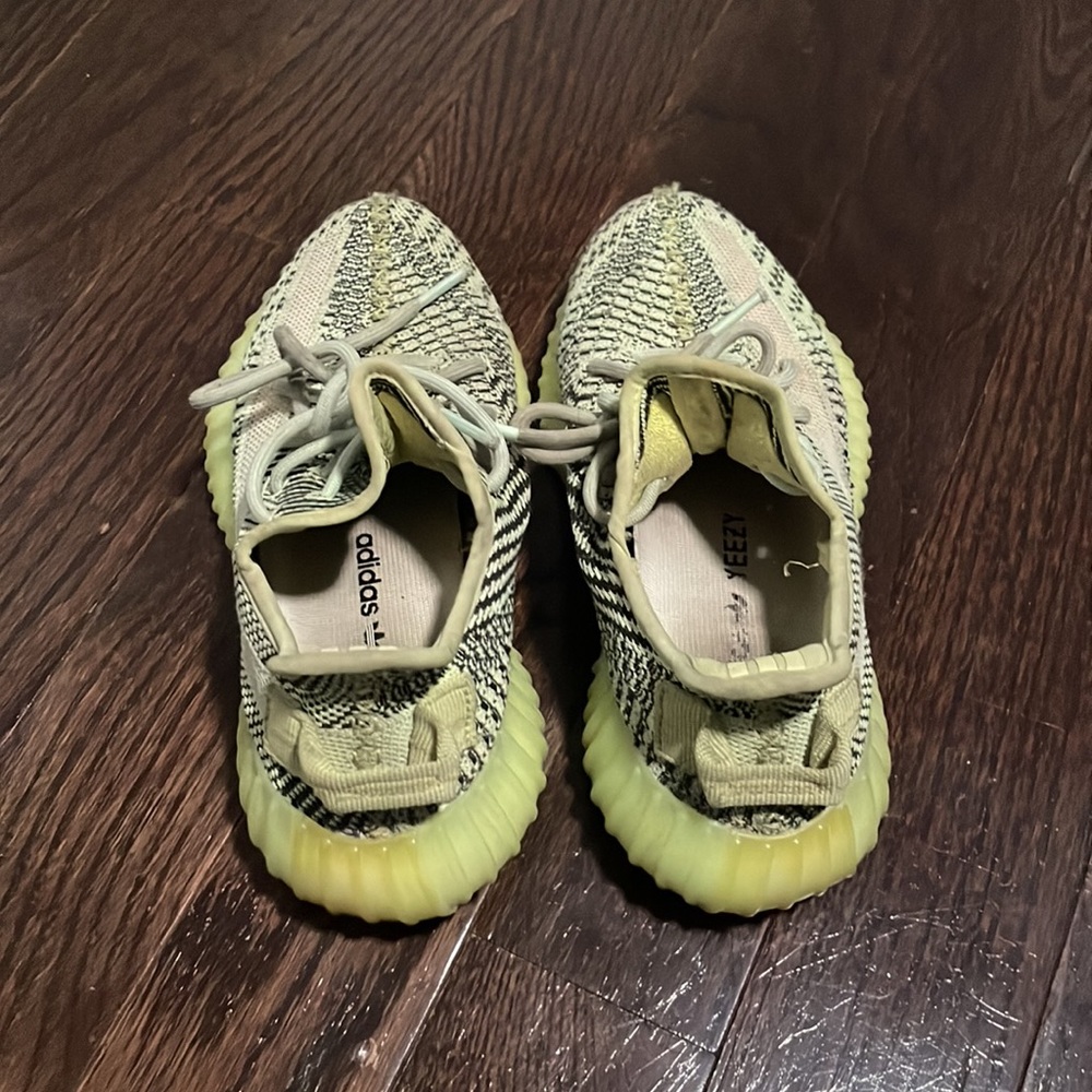 Kids adidas yeezy boost yeezreel 350 v2 - Picture 3 of 9